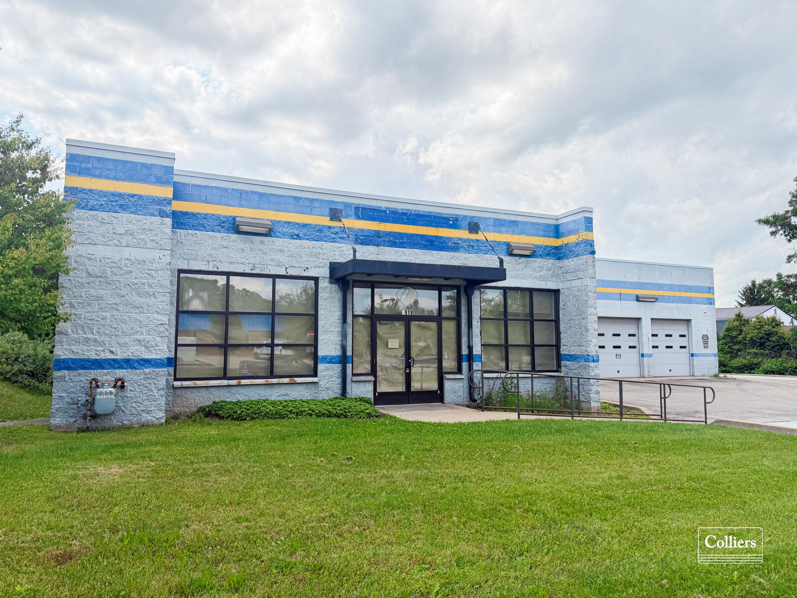 4919 State 8 hwy, Allison Park, PA à louer Photo principale– Image 1 sur 13