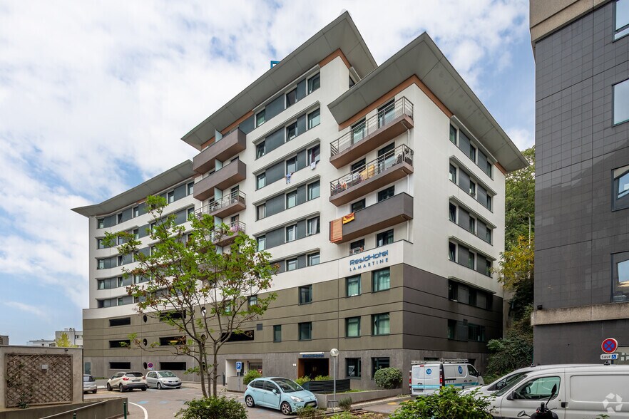 Services hôteliers dans Lyon à vendre - Photo principale – Image 1 sur 4