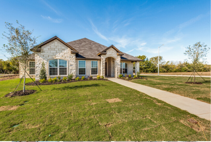 3317 Saint James, Lancaster, TX à vendre - Photo de l’immeuble – Image 3 sur 6