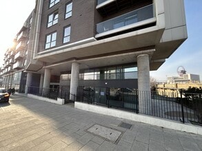 80-82 High St, Londres à louer Photo de l’immeuble– Image 2 sur 8