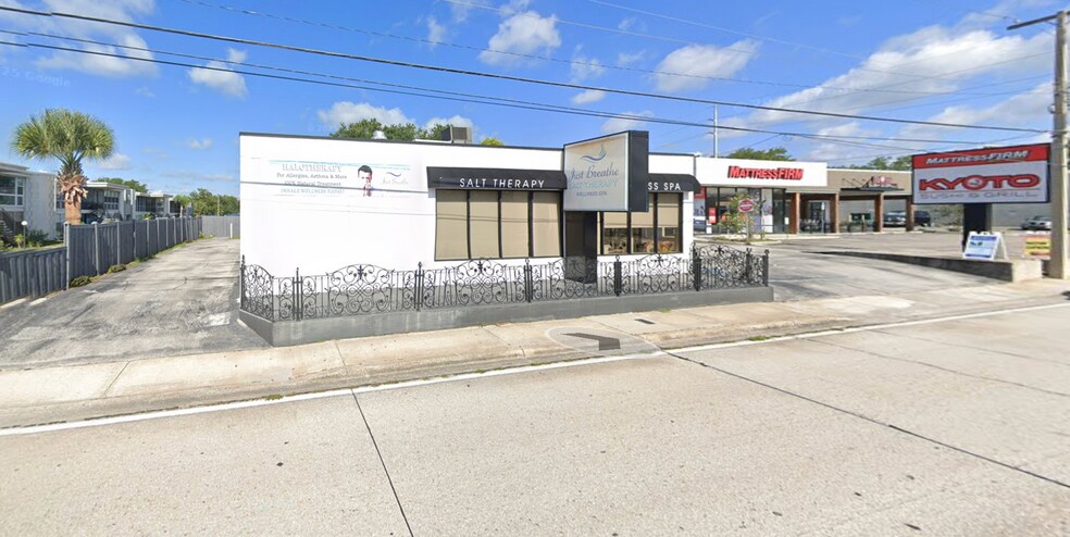 347 N Orlando Ave, Winter Park, FL à louer - Photo de l’immeuble – Image 2 sur 7