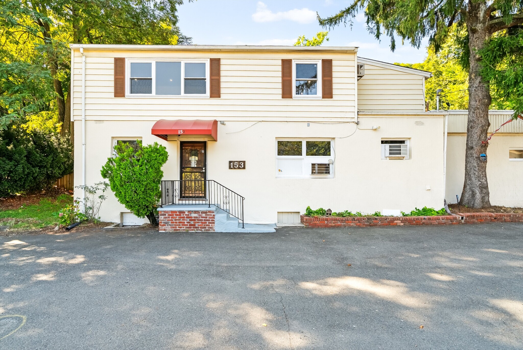 153 Route 9W, Haverstraw, NY à vendre Photo de l’immeuble– Image 1 sur 25