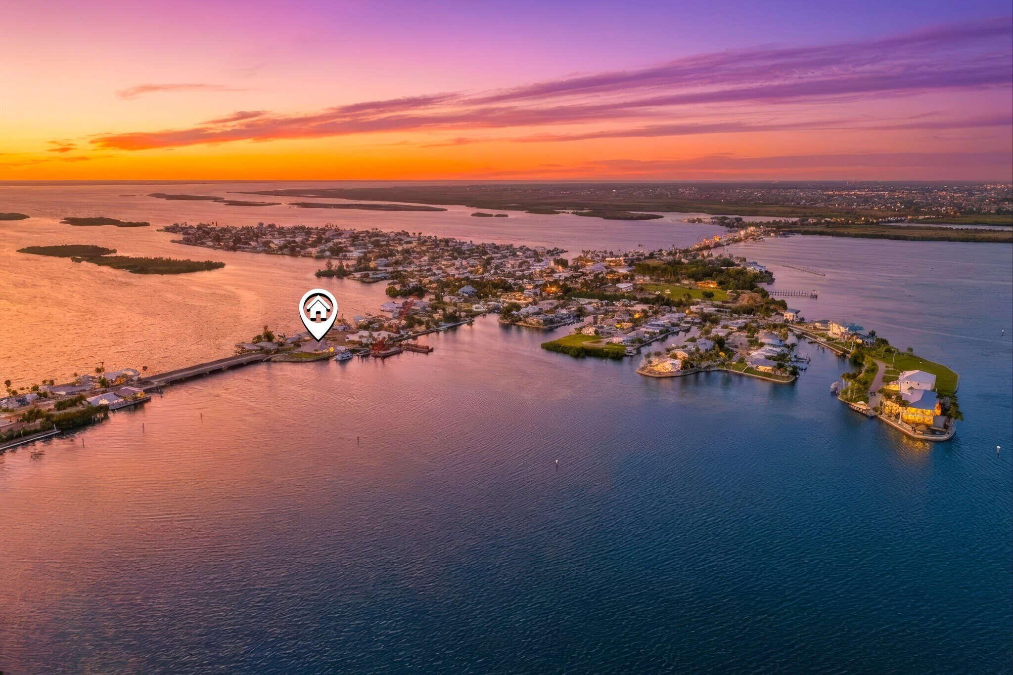 4767 Pine Island Rd NW, Matlacha, FL à vendre Photo principale– Image 1 sur 13