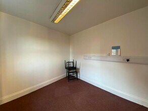 53-55 Vicar Lane, Chesterfield à louer Photo intérieure– Image 2 sur 7