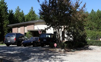Plus de détails pour 117 Woodwinds Industrial Ct, Cary, NC - Local d’activités à vendre