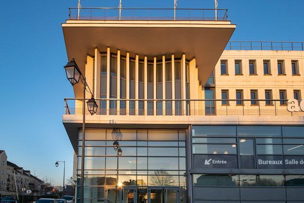 Plus de détails pour 44 Rue Jean Mermoz, Sartrouville - Coworking à louer