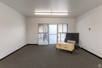 2060 Walsh Ave, Santa Clara, CA à louer Photo de l’immeuble– Image 1 sur 2