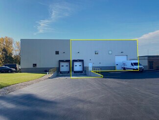Plus de détails pour 41W195 Railroad St, Pingree Grove, IL - Industriel/Logistique à louer