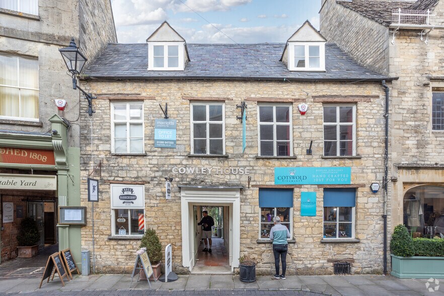 12 Black Jack St, Cirencester à louer - Photo de l’immeuble – Image 2 sur 4