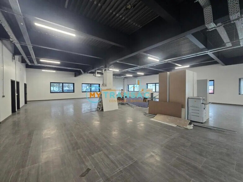 Local d’activités dans Ivry-sur-Seine à louer - Photo intérieure – Image 2 sur 7