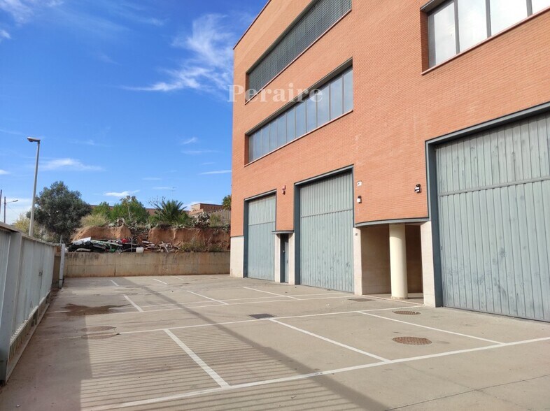 Industriel/Logistique dans Cornellà de Llobregat, Barcelona à louer - Photo de la construction – Image 3 sur 8