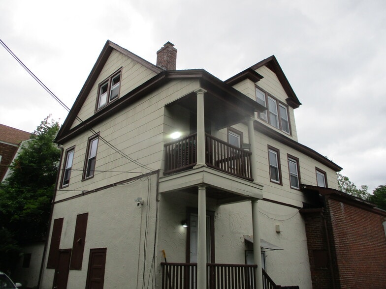 704-708 Sumner Ave, Springfield, MA à vendre - Photo de l’immeuble – Image 2 sur 8