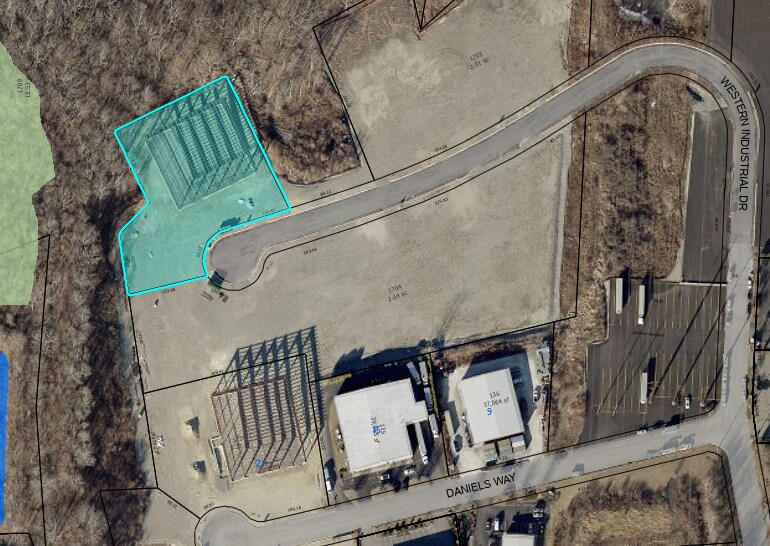 Western Industrial Complex, Cranston, RI 02921, Cranston, RI à vendre - Photo de l’immeuble – Image 3 sur 3