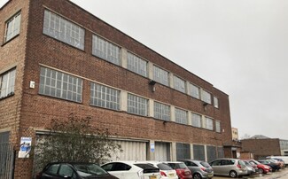 Plus de détails pour 7-8 Bridge Close, Romford - Local d'activités à louer