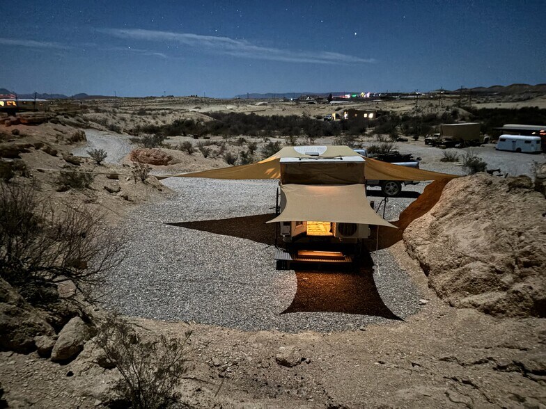 101 Kayak Run, Terlingua, TX à vendre - Photo de l’immeuble – Image 2 sur 65