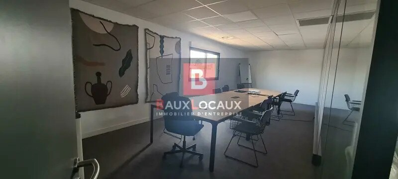 Bureau dans L'ISLE-SUR-LA-SORGUE à louer - Photo intérieure – Image 3 sur 8