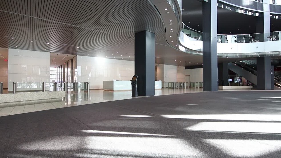 500 Centre St SE, Calgary, AB à louer - Vidéo sur l’annonce professionnelle – Image 2 sur 5