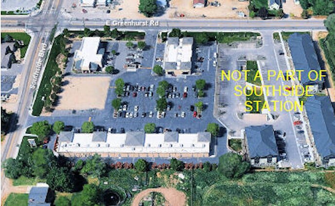 3189 E Greenhurst Rd, Nampa, ID à louer - Photo de l’immeuble – Image 2 sur 2