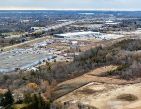 100 Goddard Cres, Cambridge, ON à louer Photo de l’immeuble– Image 1 sur 9