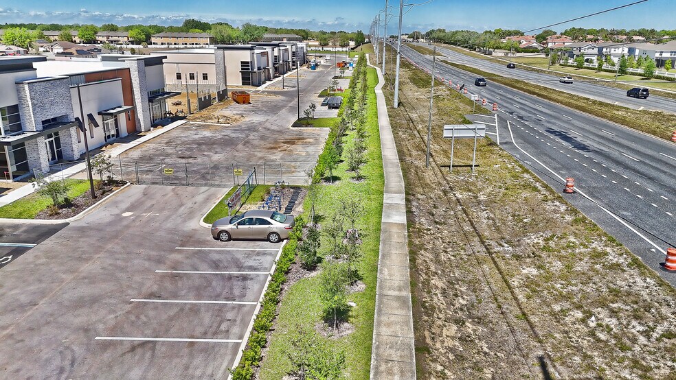 2536-2544 US Highway 27, Davenport, FL à louer - Photo de l’immeuble – Image 3 sur 13
