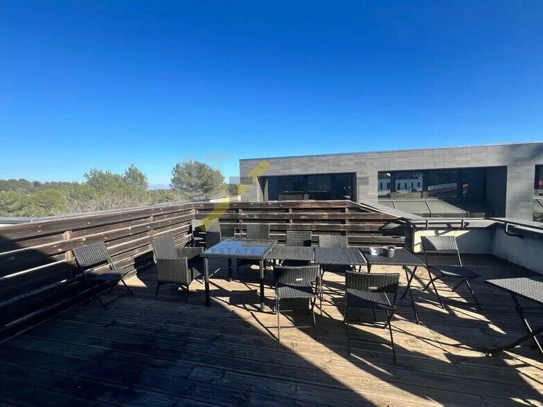 Bureau dans Valbonne à louer - Photo de l’immeuble – Image 3 sur 6