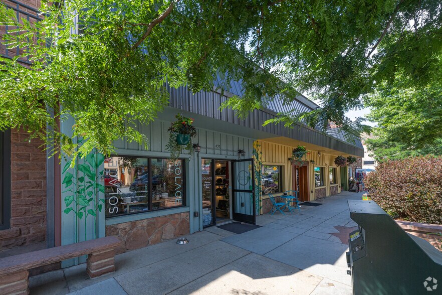 443 Main St, Lyons, CO à louer - Photo de l’immeuble – Image 3 sur 5