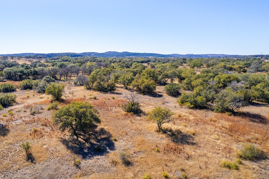 W Hwy 71 & Paleface Ranch rd, Spicewood, TX à vendre - Photo de l’immeuble – Image 3 sur 16