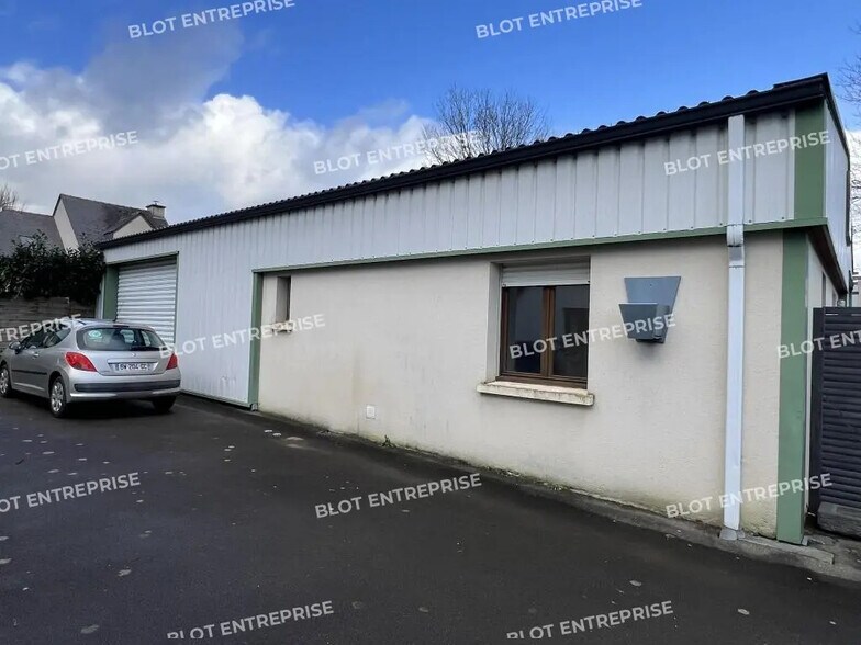 Local d'activités dans Chantepie à vendre - Photo de l’immeuble – Image 1 sur 3