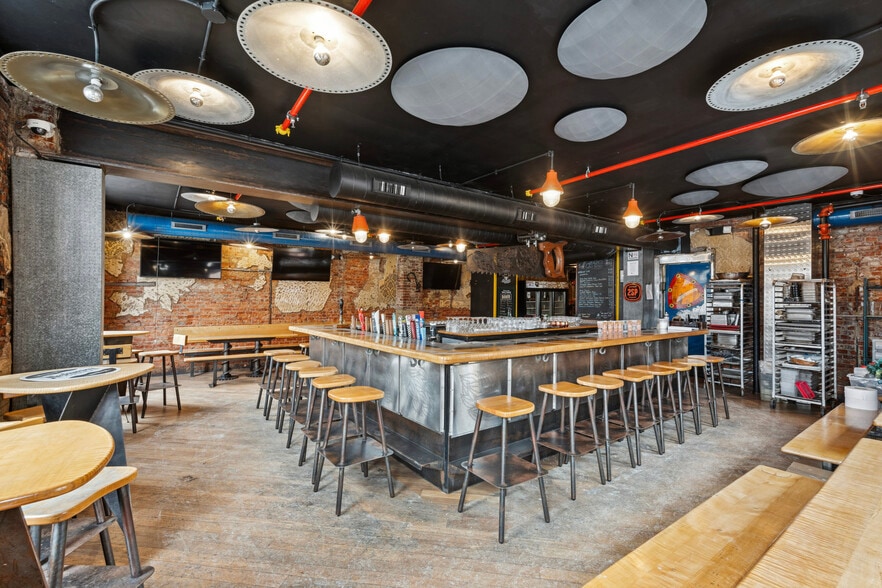 541 E Girard Ave, Philadelphia, PA à louer - Photo intérieure – Image 2 sur 7