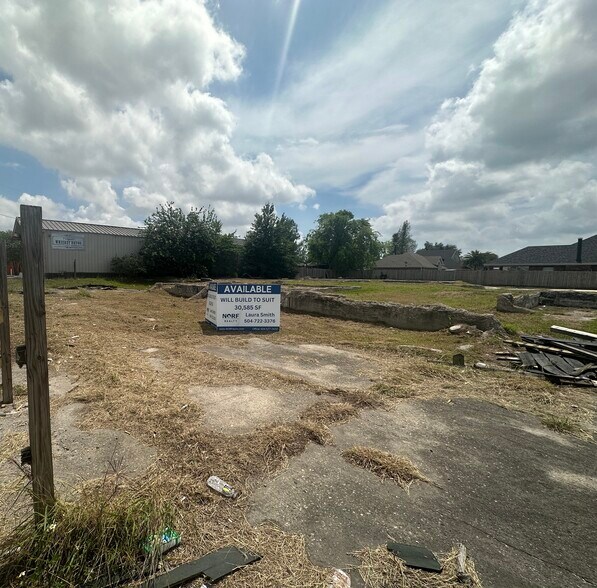 6930 St Claude Ave, Arabi, LA à vendre - Photo de l’immeuble – Image 2 sur 6