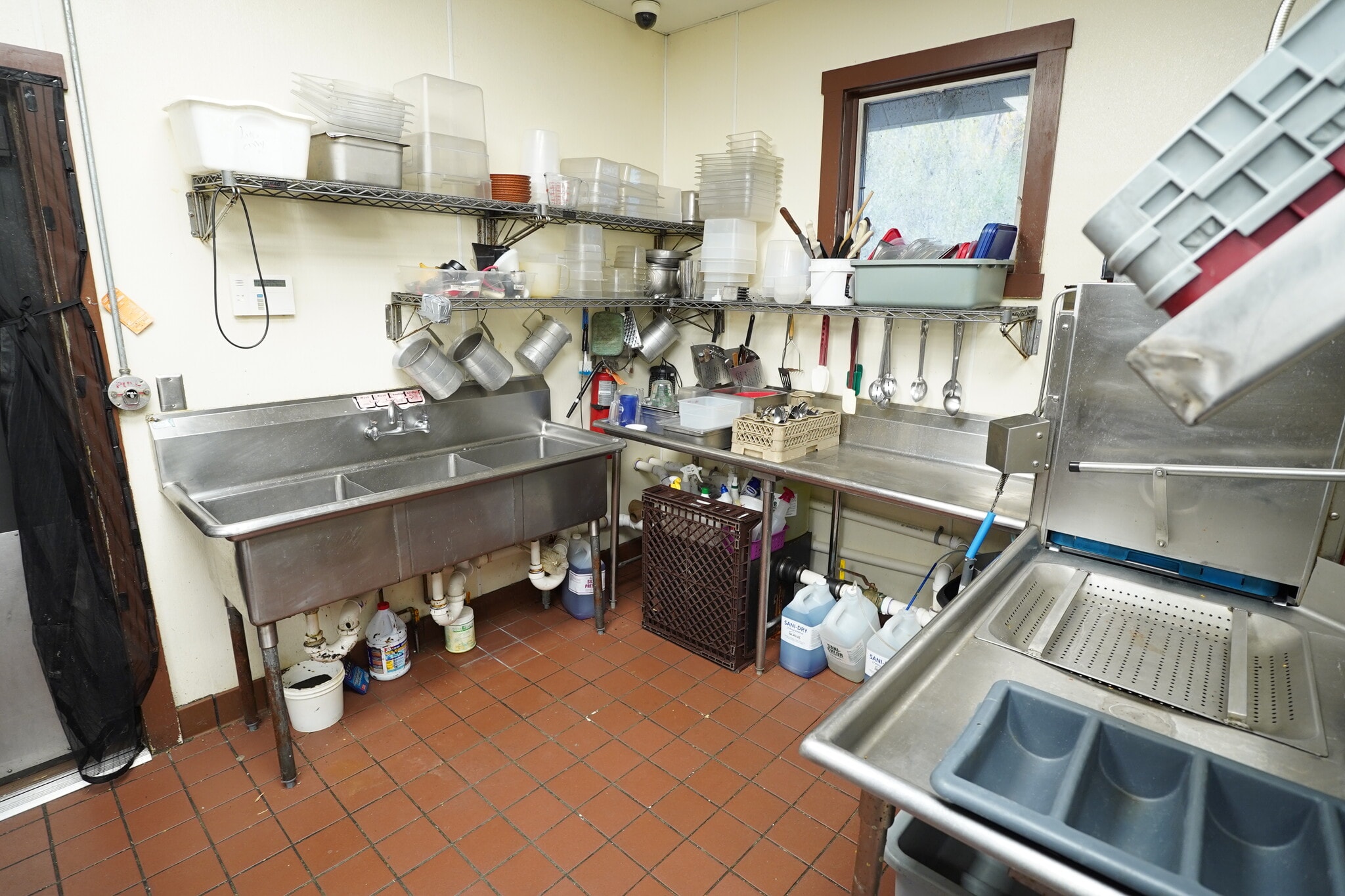 2101 Douglas Run Rd, Sutersville, PA à vendre Photo intérieure– Image 1 sur 28