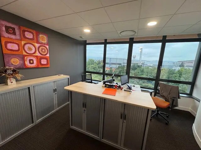 Plus de détails pour Bureau à louer