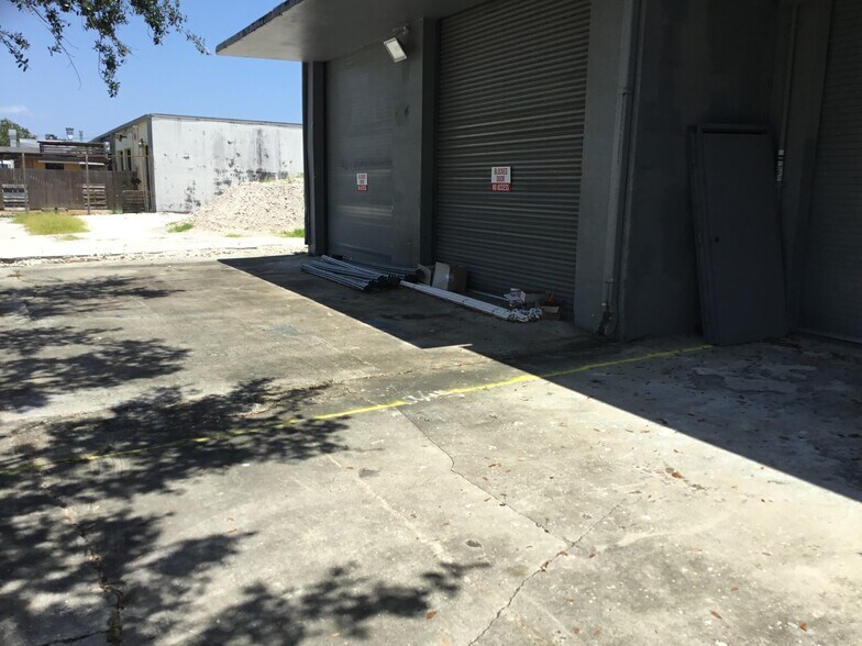 551 S Dixie Hwy E, Pompano Beach, FL à louer - Autre – Image 2 sur 18