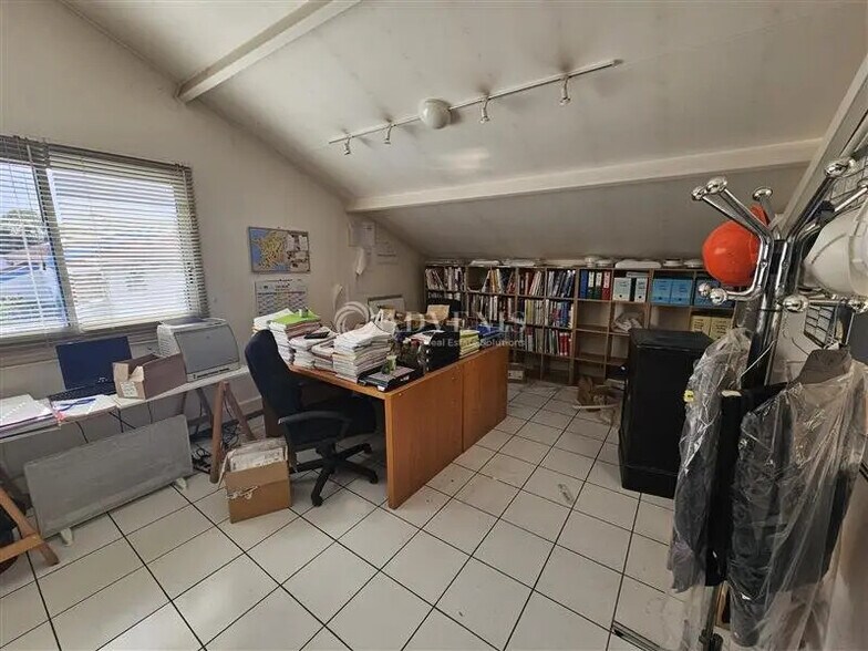 Bureau dans Choisy-le-Roi à louer - Photo de l’immeuble – Image 2 sur 8