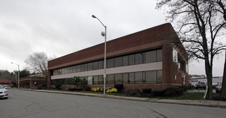 Plus de détails pour 324 Grove St, Worcester, MA - Bureau à louer