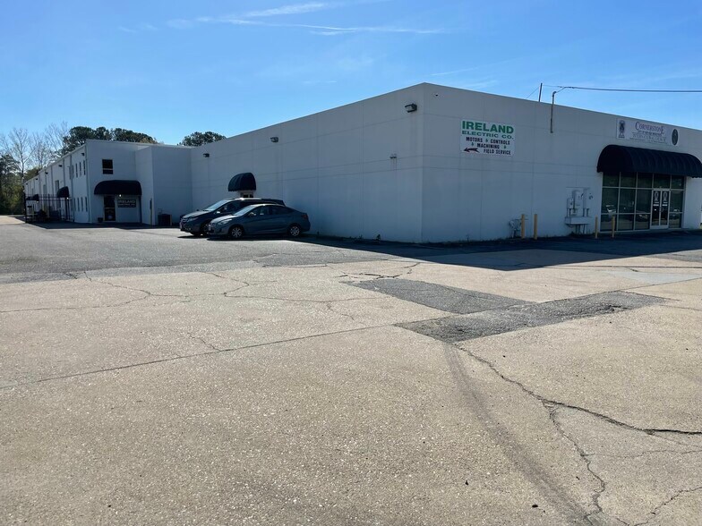 528 S Military Hwy, Virginia Beach, VA à louer - Photo de l’immeuble – Image 3 sur 3