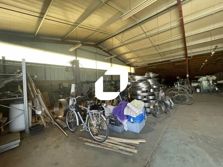 Bureau dans Belin-Béliet à louer - Photo de l’immeuble – Image 2 sur 5