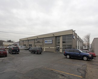 Plus de détails pour 35 Larkin St, Stamford, CT - Industriel/Logistique à vendre