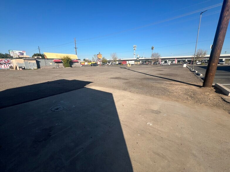 4241 W Dunlap Ave, Phoenix, AZ à vendre - Photo de l’immeuble – Image 3 sur 4
