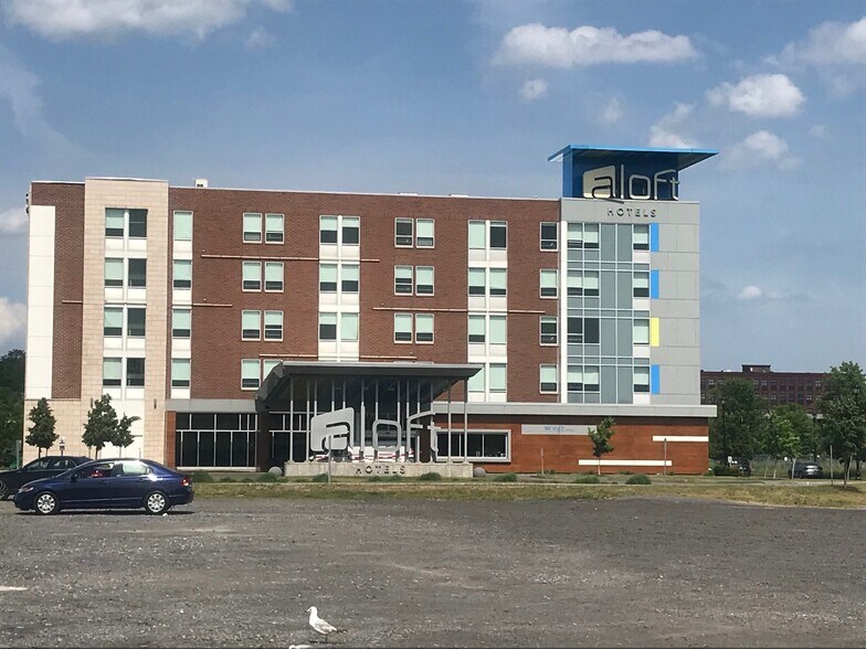 967 Clinton to Solar Street, Syracuse, NY à vendre - Photo de l’immeuble – Image 3 sur 5