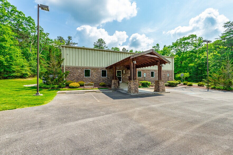 8617 Highway 157, Rising Fawn, GA à vendre - Photo de l’immeuble – Image 2 sur 47