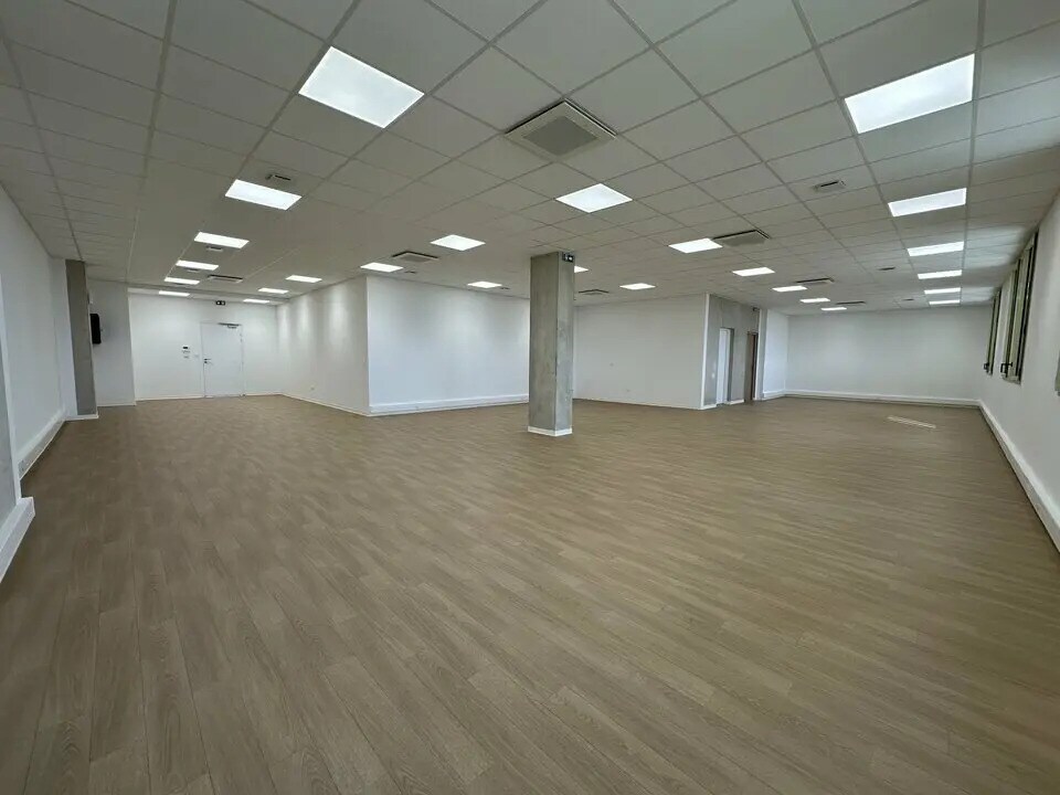 Bureau dans Montpellier à louer Photo de l’immeuble– Image 1 sur 12