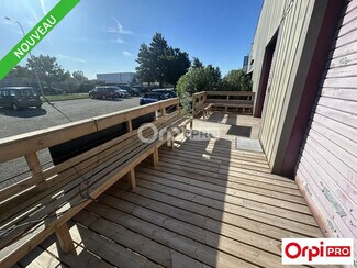 Plus de détails pour Local commercial à louer