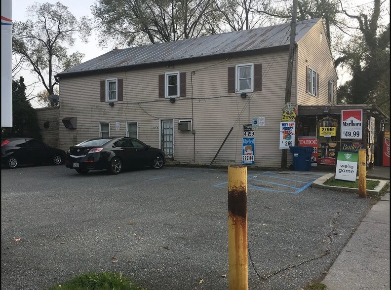 304 N Buckmarsh St, Berryville, VA à vendre - Photo de l’immeuble – Image 2 sur 8