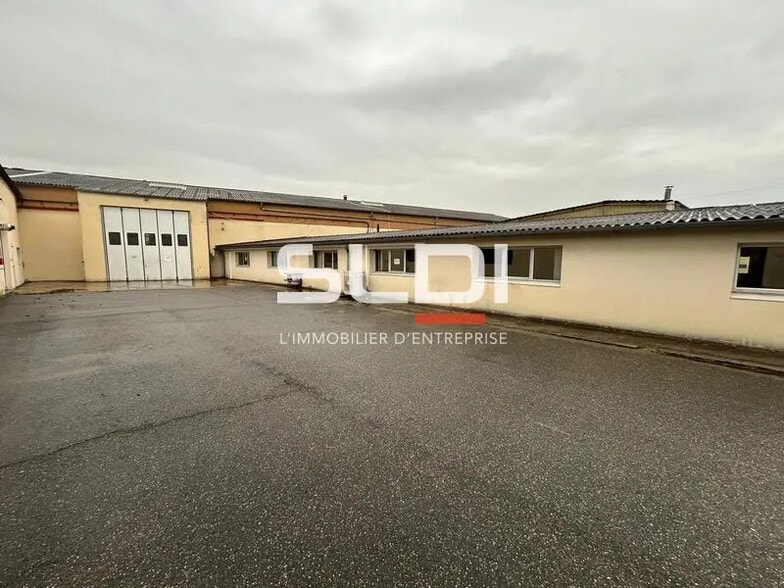 Local d'activités dans Jassans-Riottier à vendre - Photo de l’immeuble – Image 3 sur 18