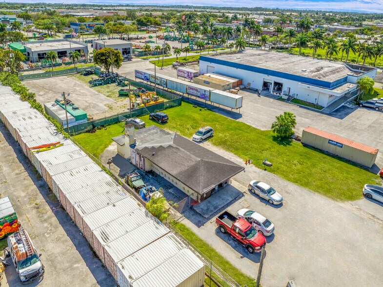 1461 N Krome Ave, Florida City, FL à vendre - Photo de l’immeuble – Image 3 sur 20