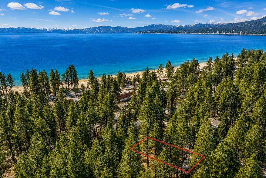 8489 Trout Ave, Kings Beach, CA à vendre - Photo de l’immeuble – Image 1 sur 10