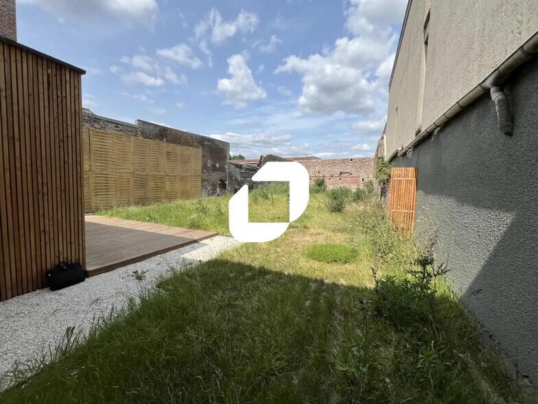 Bureau dans Carvin à vendre - Photo de l’immeuble – Image 2 sur 19