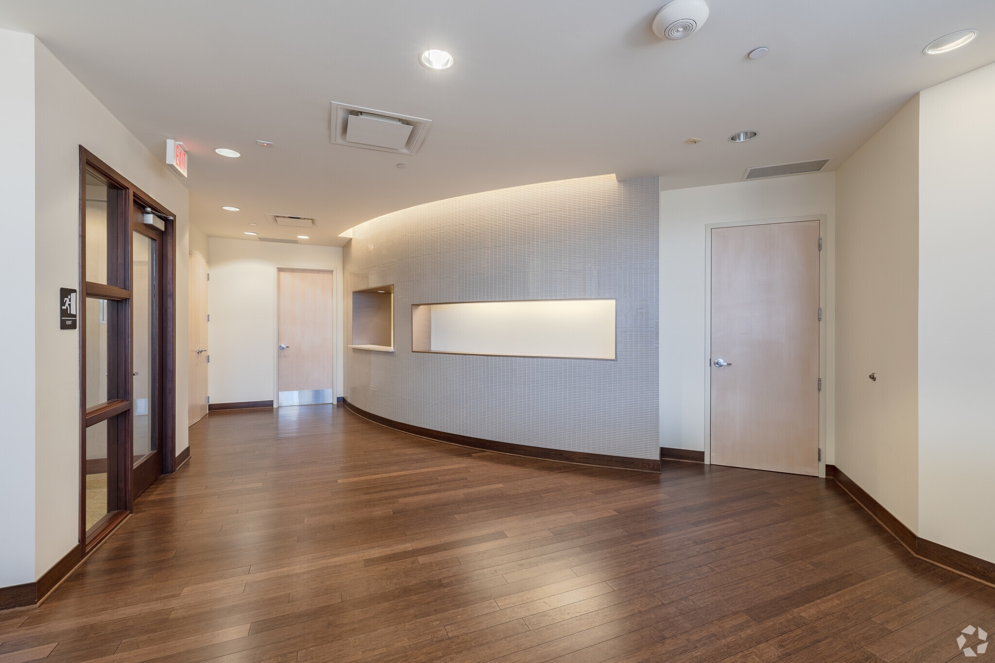 39475 Lewis Dr, Novi, MI à louer Photo intérieure– Image 1 sur 6