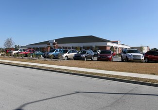 Plus de détails pour 900 Dennis Rd, Jacksonville, NC - Bureau à vendre